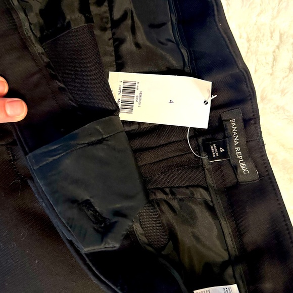 BANANA REPUBLIC women’s shorts - Picture 2 of 3